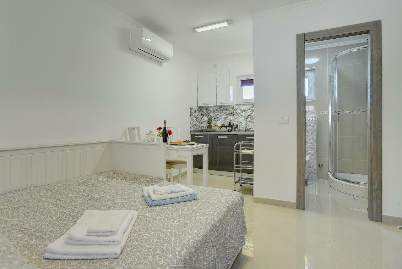 Diegos Apartments 풀라 외부 사진