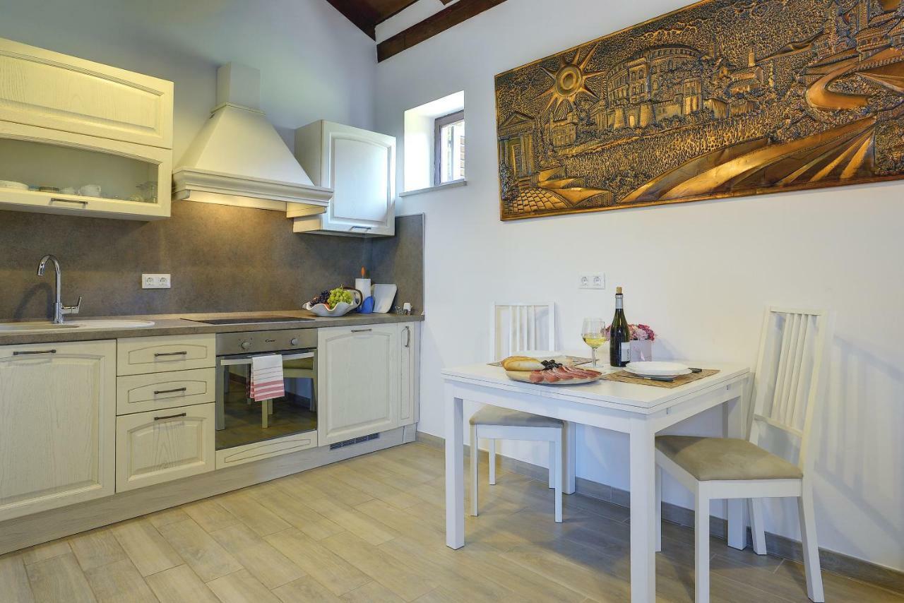 Diegos Apartments 풀라 외부 사진